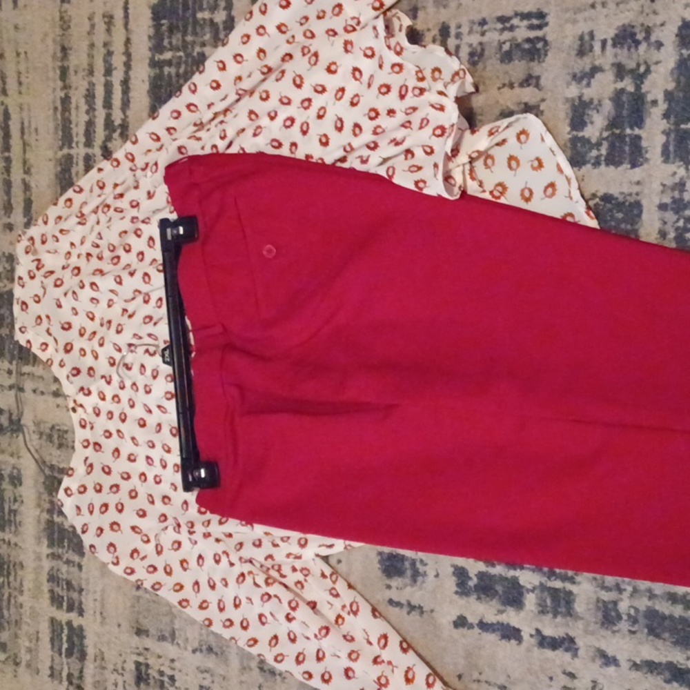 Liz Claiborne Dark Red/ Burgundy Career Classic Pant.